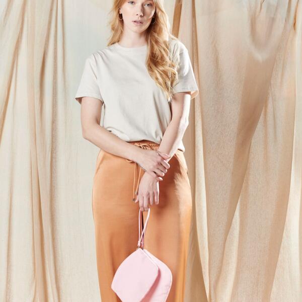 Natural Spring Wristlet Thumbnail