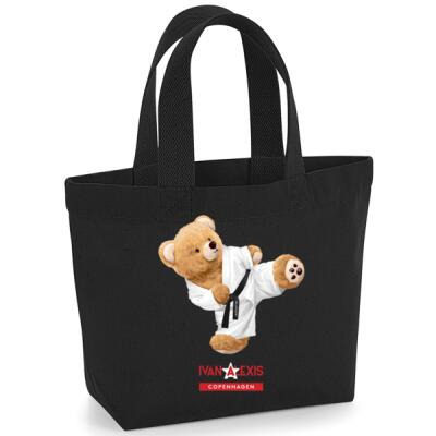 Teddy karate kik Thumbnail