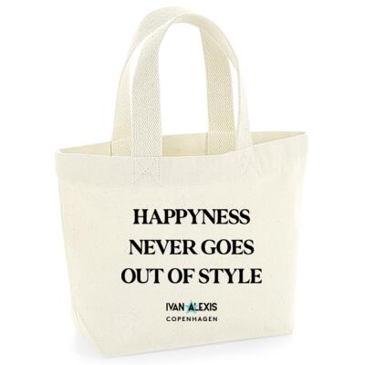 HAPPYNESS NEVER GOES OUT OF STYLE Thumbnail