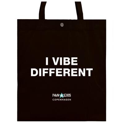 I VIBE DIFFRENT Thumbnail