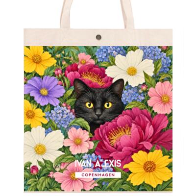 cat with flowers 3016 Thumbnail